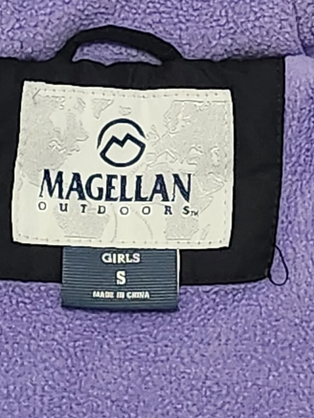 Magellan Outdoors Black Puffer Jacket with Purple Accents And Hood Girs' Size S